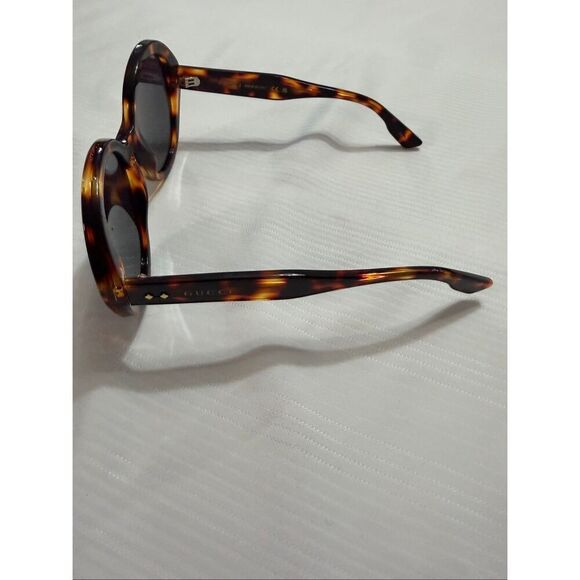 GUCCI GG1081S Women’s Tortoise Sunglasses main image 8